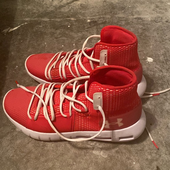 Under armor men’s high top basketball shoes - Picture 1 of 3